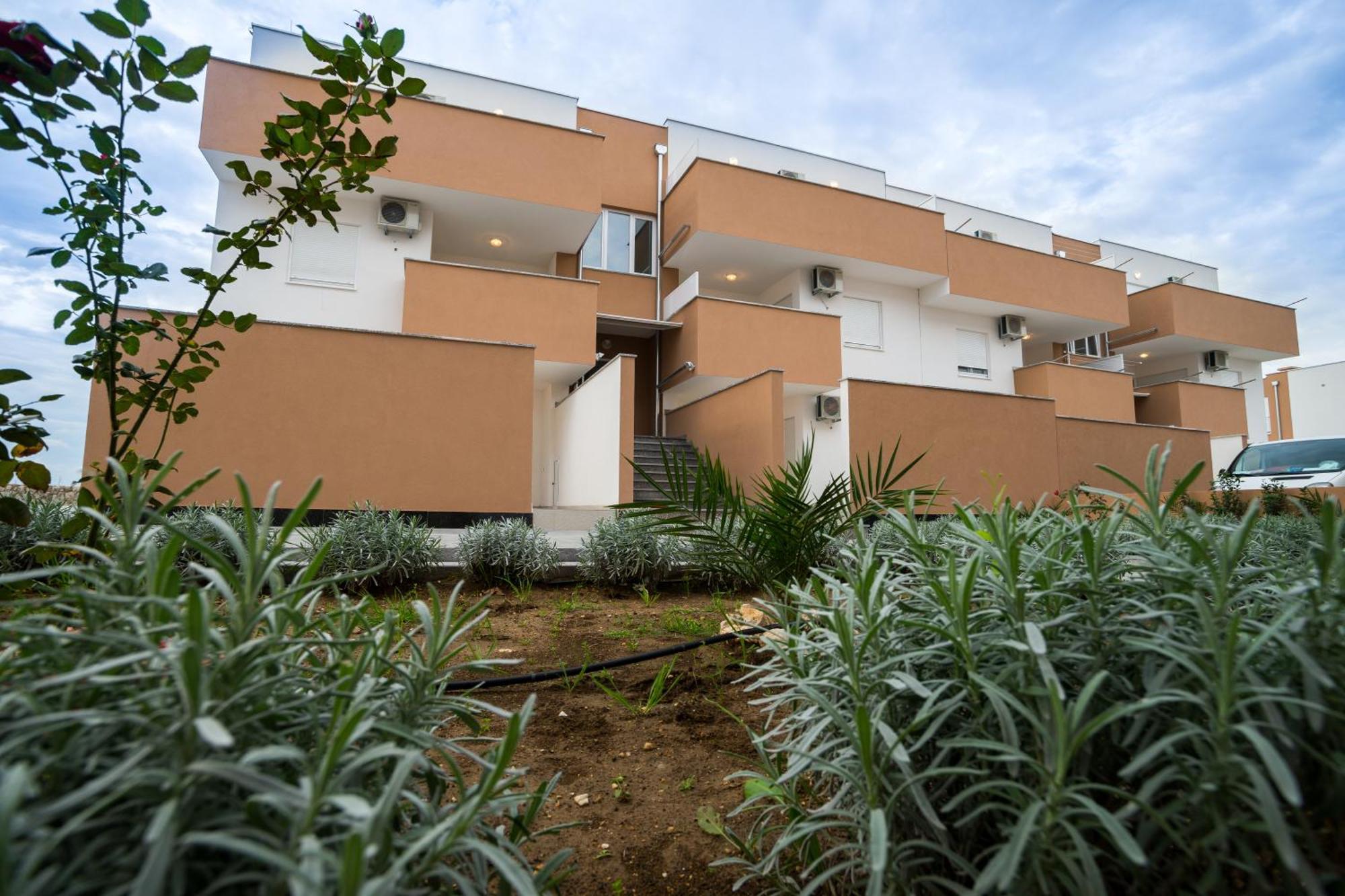 Apartment Village Nin Bagian luar foto