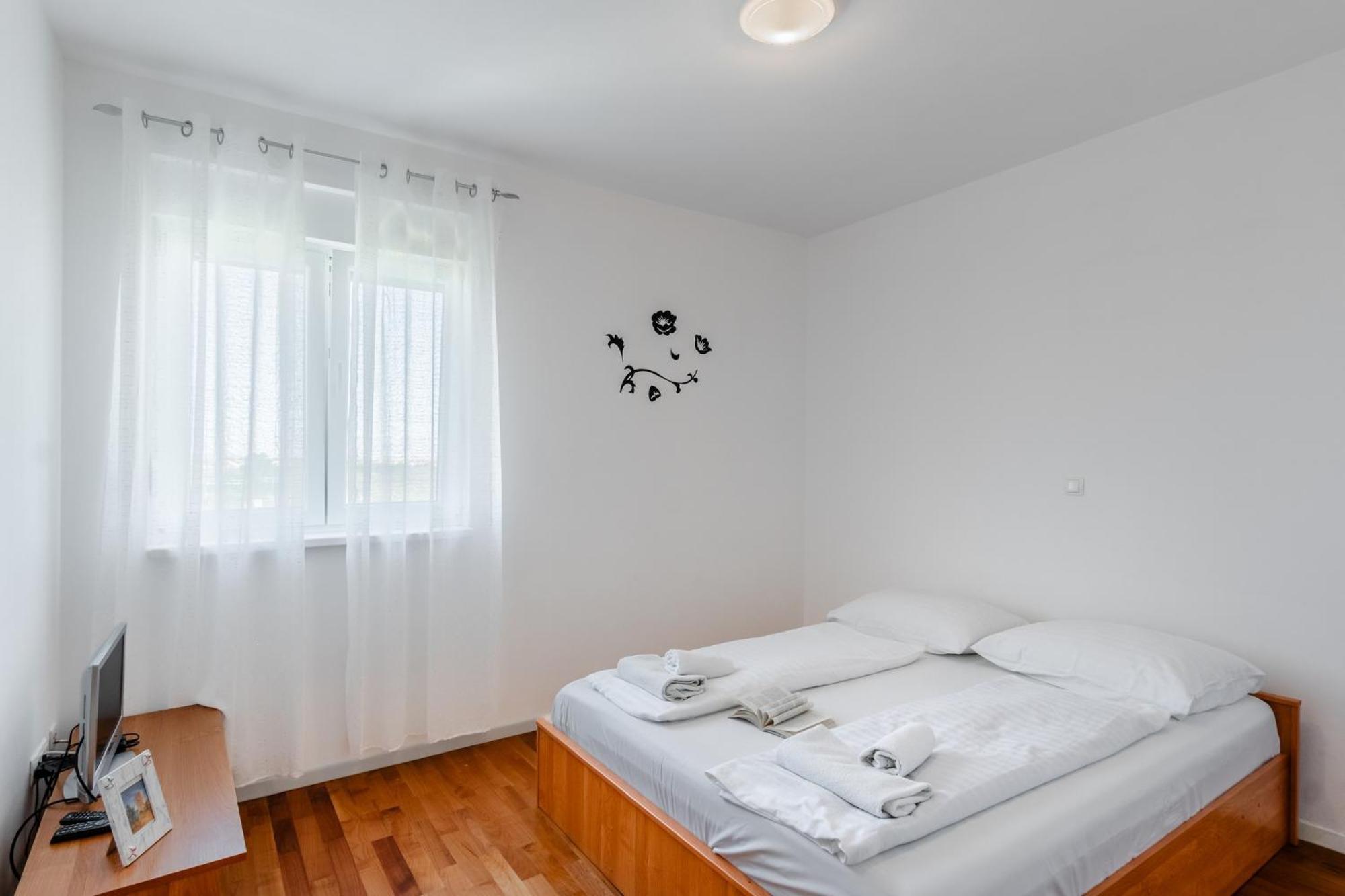 Apartment Village Nin Bagian luar foto